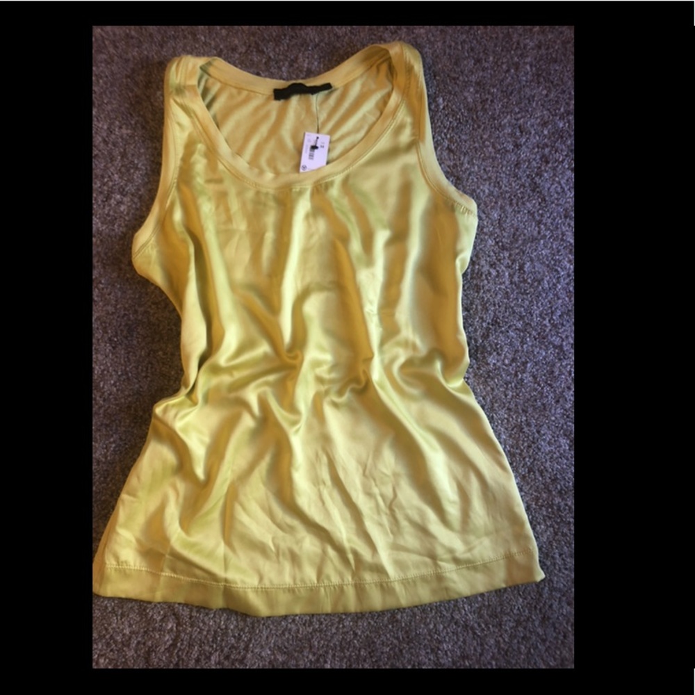Women’s NWT THE LIMITED yellow tank top Sz Medium